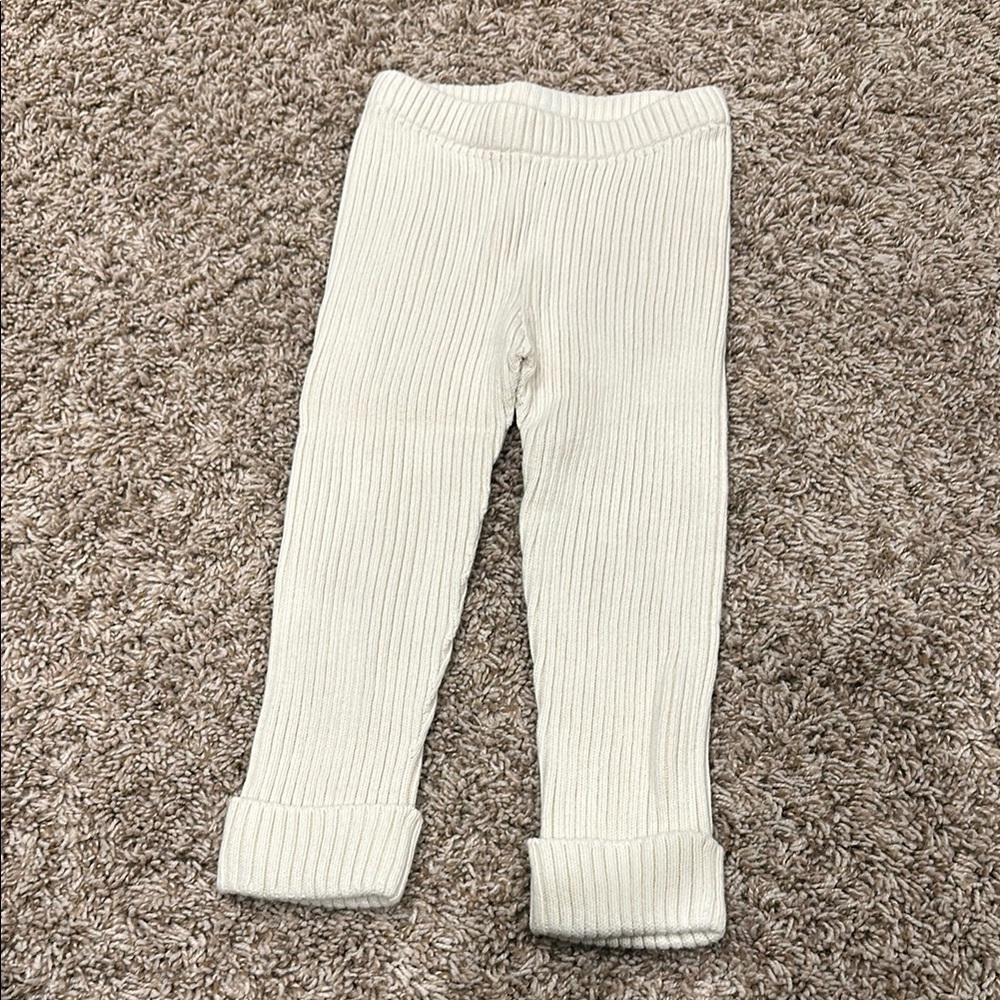 Cozy White Ribbed Kids Leggings